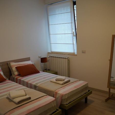 San Martino Lake View Apartment 伊斯普拉 外观 照片